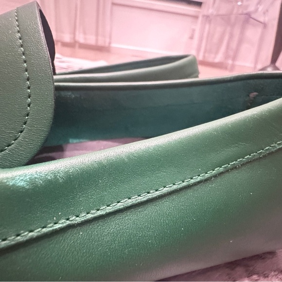 Salvatore Ferragamo Men's "Lake" Green Leather Driving Moccasins Shoes - Picture 9 of 13